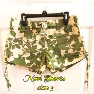 😍 Nori Shorts